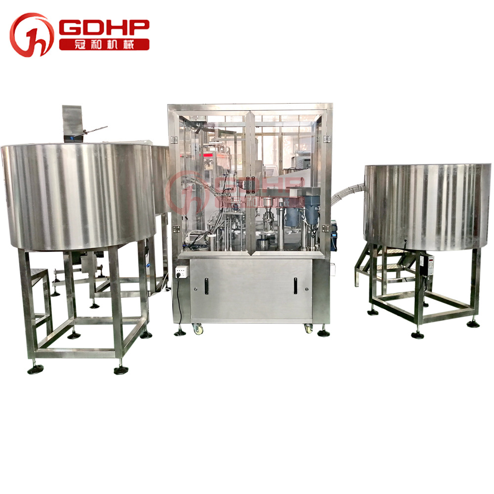 210502雙工位精華液灌裝旋蓋一體機(jī)-3